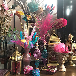 HOUS OF LOTUS/羽根/colorful dryflower/perfume bottles/チャイハネ...などのインテリア実例 - 2019-08-17 12:39:02