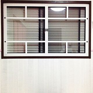 壁/天井/窓枠DIY/DIY/腰壁 ベニア板/セリアのインテリア実例 - 2015-04-14 09:34:35