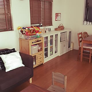 部屋全体/マイペースですが…/ウッドブラインド/IKEAのソファ/すっきり暮らしたい...などのインテリア実例 - 2016-11-08 12:14:48