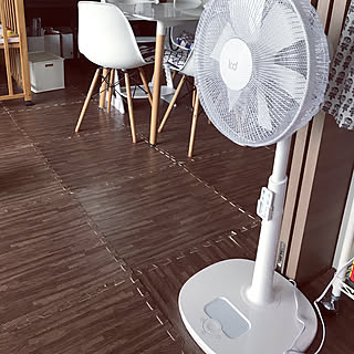 セリア 扇風機カバーの商品を使ったおしゃれなインテリア実例 Roomclip ルームクリップ