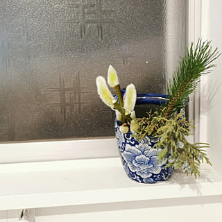 花瓶 ネコヤナギのおしゃれなアレンジ 飾り方のインテリア実例 Roomclip ルームクリップ