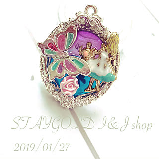 バス/トイレ/ハンドメイド作品/ペンダントトップ/蝶 /薔薇...などのインテリア実例 - 2019-02-01 21:59:16