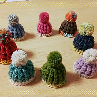 毛糸のブローチです。(バンドメイド)-