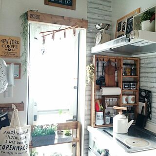キッチン/DIY/棚DIY/instagram→akkiii46/いいね、フォロー本当に感謝です♡...などのインテリア実例 - 2017-04-17 07:14:05