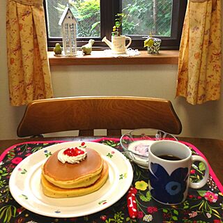 朝食♪/マリメッコ/食器/ランチョンマット/マグカップ...などのインテリア実例 - 2013-06-30 09:38:51