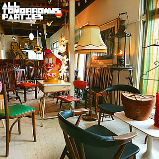 英国クラシック 北欧レトロ 木製 脚付き スタンドミラー 全身鏡 古家具 英国クラシック 北欧レトロ 木製 脚付き スタンドミラー 全身鏡