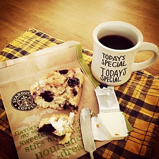 机/スタバ～♪/today's　special/Coffee♥︎/kiri cream cheese♥︎のインテリア実例 - 2014-09-24 10:23:55