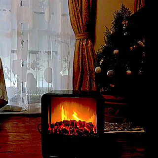 リビング/ディンプレックスの暖炉/今年初のストーブ/炎のゆらめきに癒される/クリスマス...などのインテリア実例 - 2023-11-14 23:09:06