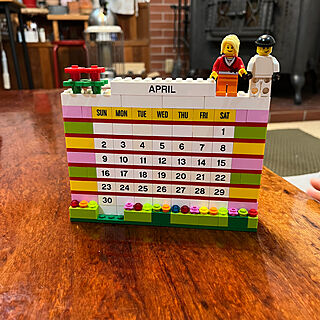 カレンダー/LEGO/毎月1日行事/リビングのインテリア実例 - 2023-04-07 21:17:42
