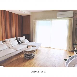 リビング/エアコン/IKEAのソファー/IKEA/クリの床材...などのインテリア実例 - 2017-07-05 15:07:15