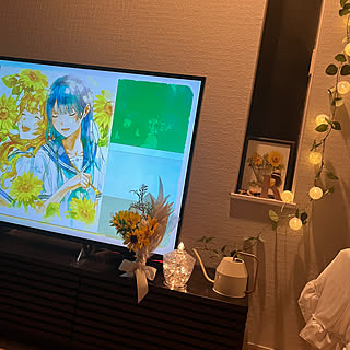 部屋全体/ミヒちゃん❤/ダウンライト 調光 LED/ひまわりのような笑顔/8月の花...などのインテリア実例 - 2023-08-20 23:48:56