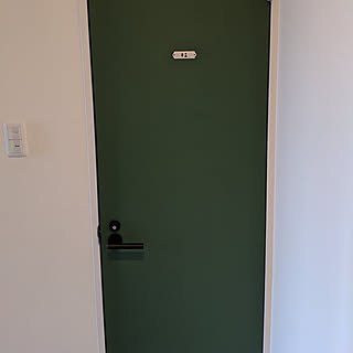 トイレドア塗装/MILKPAINT/グリーンアーミー/DIY/アイアンペイントのインテリア実例 - 2020-03-01 20:00:20