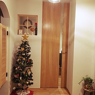 玄関/入り口/IKEA/ホール/クリスマスツリー/小窓のインテリア実例 - 2016-11-04 06:46:22