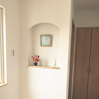 玄関 入り口 花瓶のおしゃれなアレンジ 飾り方のインテリア実例 Roomclip ルームクリップ