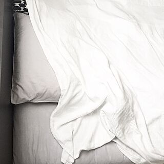 ベッド周り/IKEA ベッドカバー/白黒病/モノトーンインテリア/シンプルインテリア...などのインテリア実例 - 2015-07-20 00:35:03