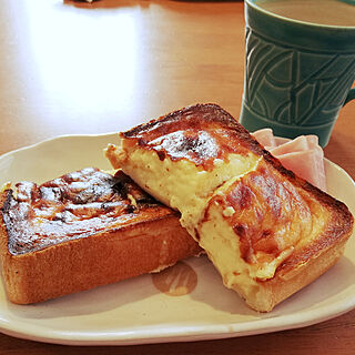 朝ごはん/パン派/超熟/バスクチーズトースト/カフェオレ大好き...などのインテリア実例 - 2020-05-03 09:03:04