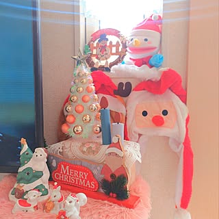 ベッド周り/クリスマス/窓辺/すきなものがいっぱい(T▽T)/見てくれてありがとうございます♡...などのインテリア実例 - 2023-11-15 22:57:47