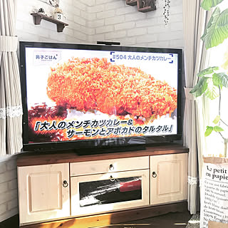 部屋全体/ウンベラータ/壁紙屋本舗/コーナーテレビボード/ベルメゾン...などのインテリア実例 - 2018-02-11 14:28:33