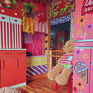 部屋全体/カラフルインテリア/色が好き/ピンクの冷蔵庫♪︎/くま子さん...などのインテリア実例 - 2022-06-23 11:55:59