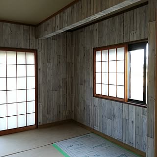 木目調壁紙 和室を洋室に のおしゃれなインテリア 部屋 家具の実例 Roomclip ルームクリップ