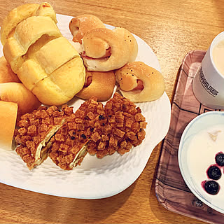 ザクザクカレーパン/ベーコンエピ/高級食パン/週末の朝ごはん/小麦の奴隷...などのインテリア実例 - 2022-09-04 09:19:42