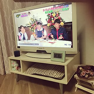 ベッド周り/テレビボード/賃貸でも可愛く♪/雑貨/ホワイトインテリア...などのインテリア実例 - 2017-05-04 20:30:04