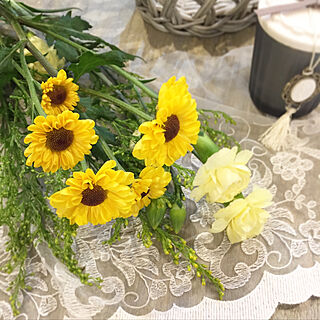 リビング/黄色/お花のある暮らし/お花/花のある暮らし...などのインテリア実例 - 2018-06-21 21:46:13