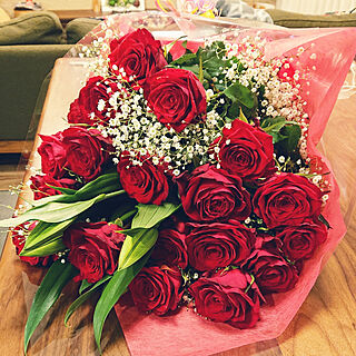 机/赤い薔薇/結婚記念日/花のある暮らしのインテリア実例 - 2022-04-26 09:30:43