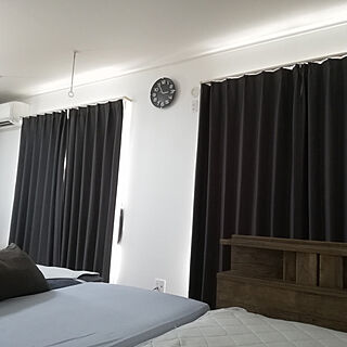 ベッド周り/シンプルモダン/寝室/ニトリのカーテン/ニトリの壁掛け時計のインテリア実例 - 2022-08-10 15:09:09