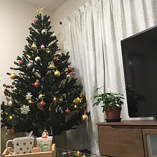 クリスマスツリー/2019クリスマス/白い壁のお家/建売り住宅をおしゃれにしたい/自然の光りが少ない…...などのインテリア実例 - 2019-12-25 23:25:00