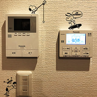 部屋全体/貼りすぎかなぁ♡？/スヌーピーのウォールステッカー/スヌーピー/ウォールステッカー...などのインテリア実例 - 2018-03-18 02:11:18