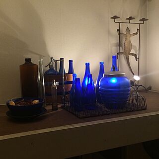 棚/青い瓶/ユナイテッドアローズ/ローソクたて/間接照明のインテリア実例 - 2014-06-20 23:31:07