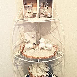 棚/フリマアプリでGET!!/ミニチュア雑貨/ナチュラル/いいねありがとうございます♡...などのインテリア実例 - 2017-05-02 18:16:08