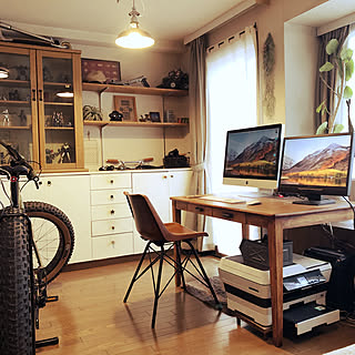 自転車のある部屋/自転車/アイアン脚/パソコン周り/趣味スペース...などのインテリア実例 - 2021-04-18 10:31:44