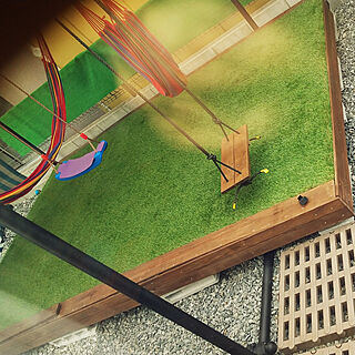 DIY/人工芝の庭/単管パイプDIY/プラスチックパレットでデッキのインテリア実例 - 2023-09-25 12:09:18