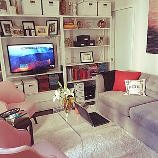リビング/Pink/living room/bookshelf/White...などのインテリア実例 - 2015-05-09 03:25:43