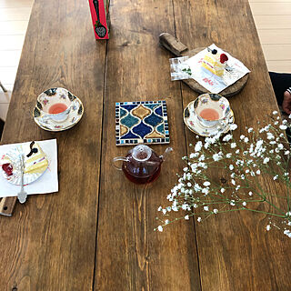 お茶タイム/かすみ草/ミンネで買ったテーブル/コラベル/机のインテリア実例 - 2019-03-18 19:22:44