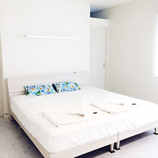 ベッド周り/寝室ベッド/シンプルな暮らし/ものを持たない暮らし/新築...などのインテリア実例 - 2018-08-19 21:30:14