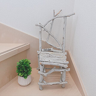 フェイクグリーン セリア/階段おどりば/DIY花台/ガーデン雑貨/建売住宅だけど可愛く☆...などのインテリア実例 - 2021-05-17 08:32:31