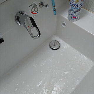 バス/トイレ/LIXIL洗面台/使い古しの歯ブラシは掃除用/らくハピ　バブルーンのインテリア実例 - 2020-06-29 12:30:54