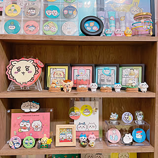 ガチャガチャ カプセルトイのおしゃれなアレンジ 飾り方のインテリア実例 Roomclip ルームクリップ ガチャガチャ カプセルトイのおしゃれなアレンジ 飾り方のインテリア実例 Roomclip ルームクリップ