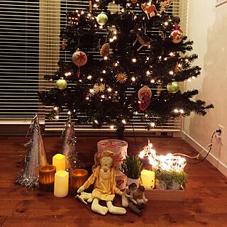 リビング/クリスマスツリー/LEDキャンドル/ハンドメイドのお人形/多肉ちゃん...などのインテリア実例 - 2016-12-23 23:58:36
