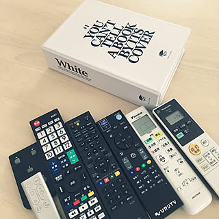 リビング Monotone リモコン入れ リモコン収納 リモコンのインテリア実例 17 11 09 11 55 26 Roomclip ルームクリップ