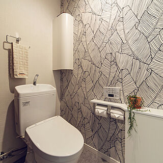 トイレ 花柄壁紙のインテリア実例 Roomclip ルームクリップ