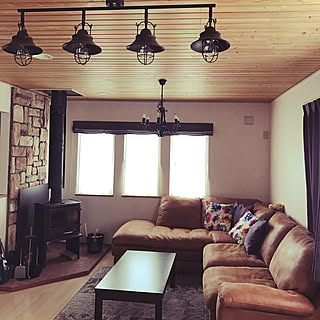 リビング/照明/ソファ/男前のインテリア実例 - 2017-12-22 18:44:47