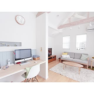 机/ワークスペース/水色/チェッカーガラス/イームズチェアリプロダクト...などのインテリア実例 - 2016-03-09 19:36:44