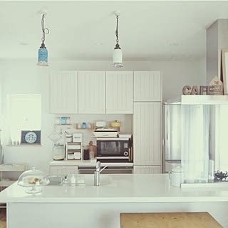 キッチン/ガラスドーム/カップボード/ケーキスタンド/カフェ風インテリア...などのインテリア実例 - 2017-04-23 06:19:16