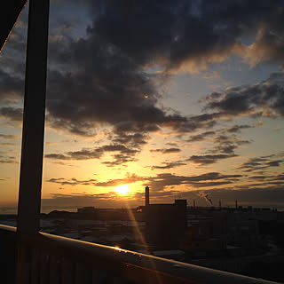 部屋全体/日の出/海のある風景/海が見える風景/ベランダからの景色...などのインテリア実例 - 2018-01-23 07:13:36