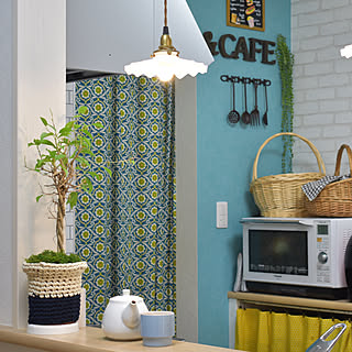 キッチン/かご/キッチンカウンター/ブルーの壁/こどもと暮らす。...などのインテリア実例 - 2018-12-11 12:24:54