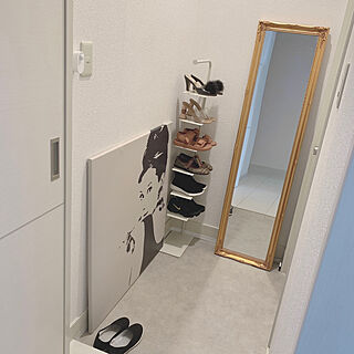 一人暮らし 靴箱がない玄関のレイアウト・おしゃれなインテリアコーディネートの実例 ｜ RoomClip（ルームクリップ）